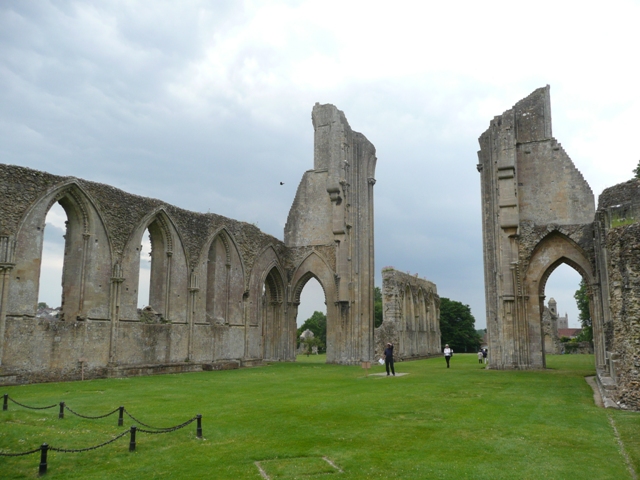 p1080082 Glastonbury Abbey