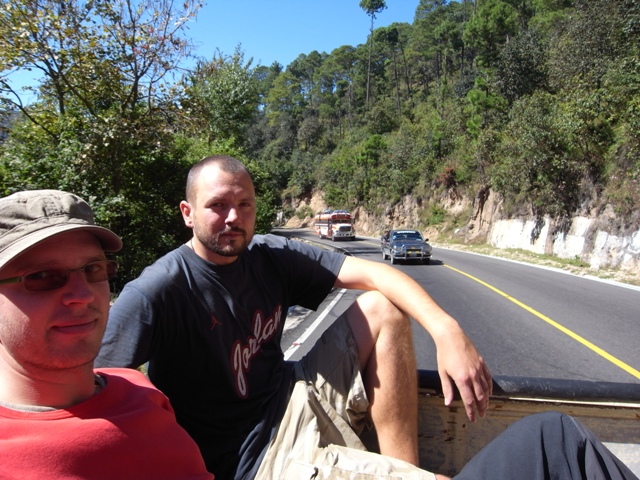 r0012438 am Pickup ging´s weiter nach Chichi