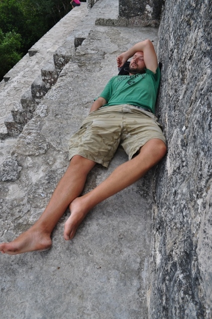 meine obligatorische Siesta auf Tempel 4