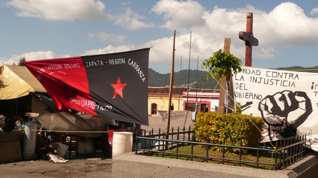 Stand der zapatisten am Hauptplatz