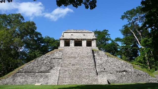 p1090087 typische Pyramidenform