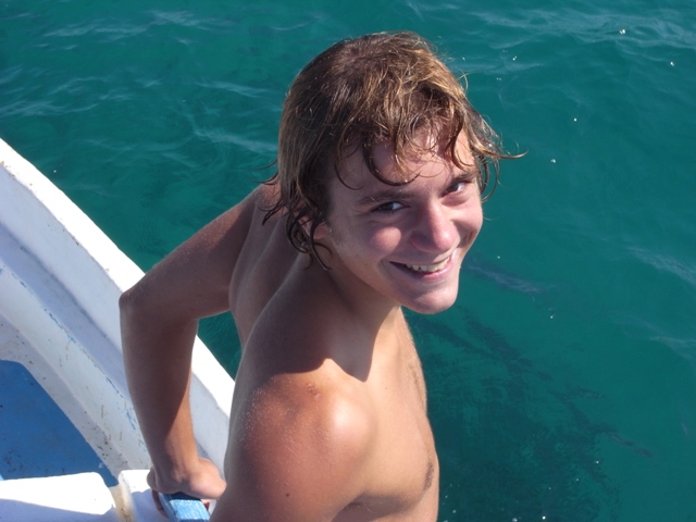 r0013098 Thomas aus Vorarlberg - der einzige (Quasi-) Österreicher außer uns auf Utila und durch Zufall genau mein Divemaster - super cooler Taucher und echt feiner Kerl