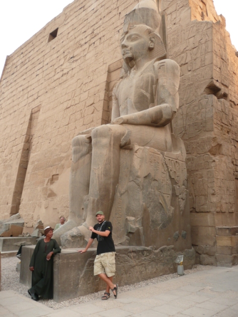 Ramses-Statue vor Luxor-Tempel